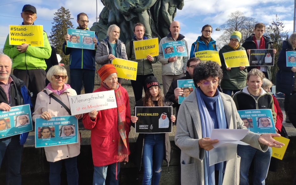 Mahnwache für Raif Badawi und Waleed Abulkhair am 31. 1. 2020 in Bern Mahnwache für Raif Badawi und Waleed Abulkhair am 31. 1. 2020 in Bern